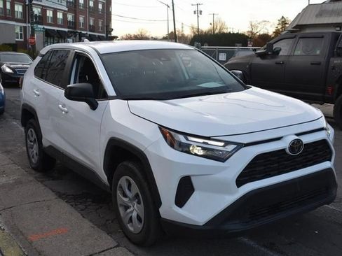 Used 2020 Toyota RAV4 LE w/ All Weather Liner Package AWD/4WD image 4