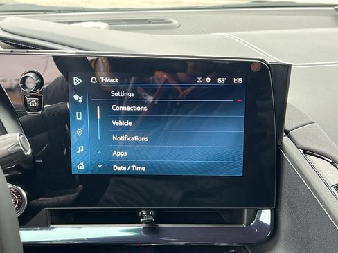 Used 2024 Chevrolet Corvette Stingray Preferred Cpe w/ Stealth Interior Trim Package image 28