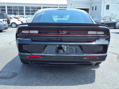 Used 2025 Dodge Charger Daytona Scat Pack w/ Track Pack AWD/4WD image 27
