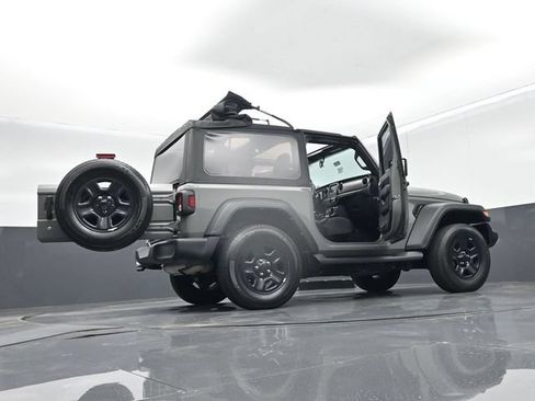 Used 2022 Jeep Wrangler Sport AWD/4WD image 70