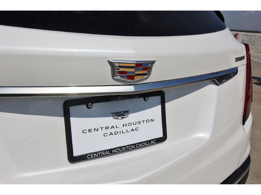 Used 2026 Cadillac XT5 Premium Luxury w/ Driver Assist Package FWD image 31