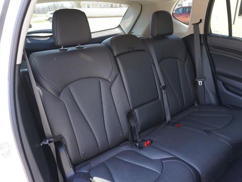 Used 2019 Buick Envision Essence image 26