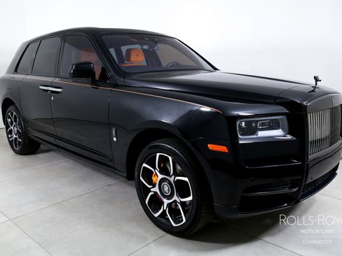 Certified 2023 Rolls-Royce Cullinan Black Badge AWD/4WD image 6