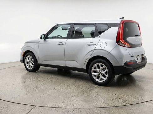 Used 2025 Kia Soul LX w/ LX Technology Package image 6