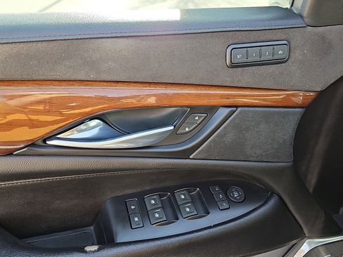 Used 2019 Cadillac Escalade Premium Luxury w/ LPO, Radiant Package image 15