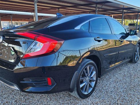 Used 2019 Honda Civic EX image 11