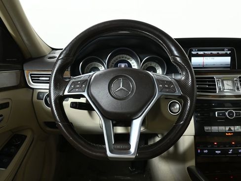 Used 2014 Mercedes-Benz E 350 4MATIC Sedan image 18
