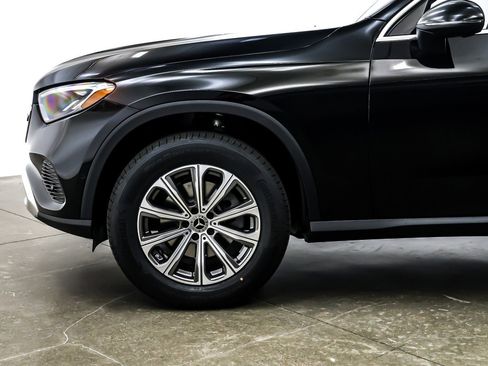 New 2026 Mercedes-Benz GLC 300 image 9