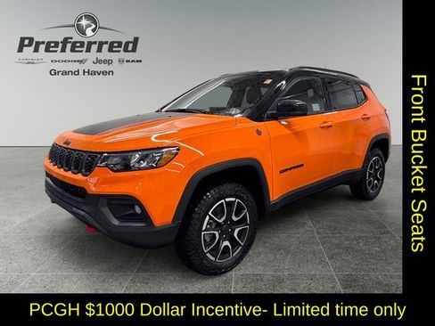 New 2026 Jeep Compass Trailhawk image 10