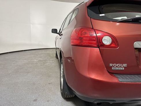 Used 2014 Nissan Rogue S w/ Convenience Package image 30