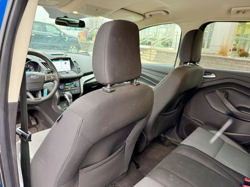 Used 2018 Ford Escape SE w/ SE Sync 3 Package image 12