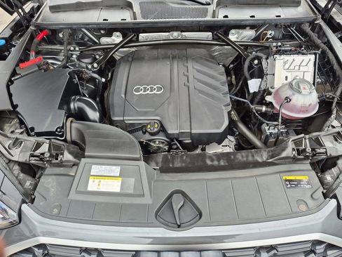 Used 2022 Audi Q5 2.0T Premium w/ Convenience Package AWD/4WD image 23