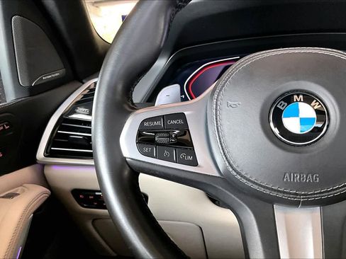 Used 2020 BMW X7 xDrive40i w/ M Sport Package AWD/4WD image 23
