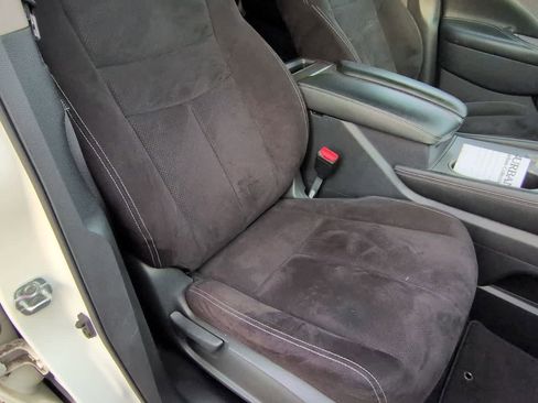 Used 2020 Nissan Murano S image 21