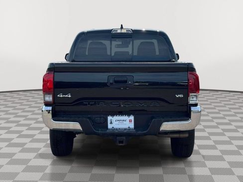 Used 2022 Toyota Tacoma SR5 AWD/4WD image 6