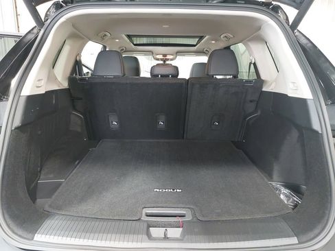 Used 2023 Nissan Rogue SV w/ SV Premium B Package AWD/4WD image 12