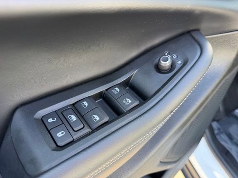 Used 2025 Jeep Grand Cherokee Laredo X w/ Luxury Tech Group I image 24