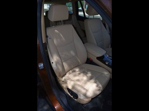 Used 2017 BMW X3 xDrive28i AWD/4WD image 34