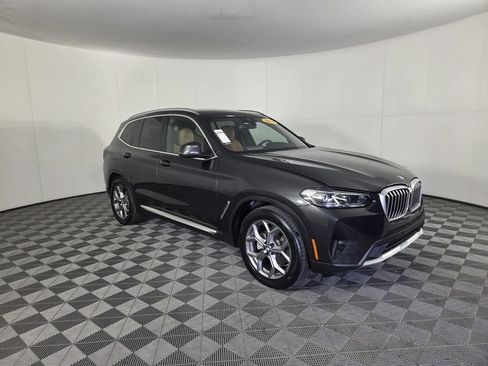 Used 2024 BMW X3 sDrive30i w/ Convenience Package RWD image 2