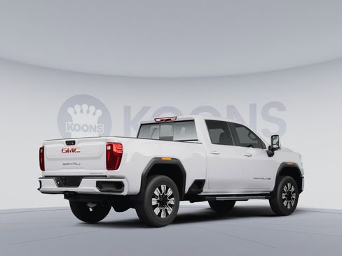 New 2026 GMC Sierra 2500 Denali w/ Denali Reserve Package AWD/4WD image 4