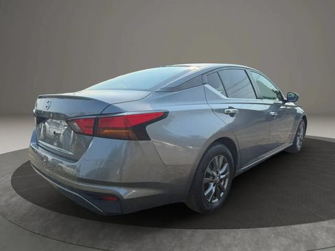 Used 2020 Nissan Altima 2.5 S FWD image 5