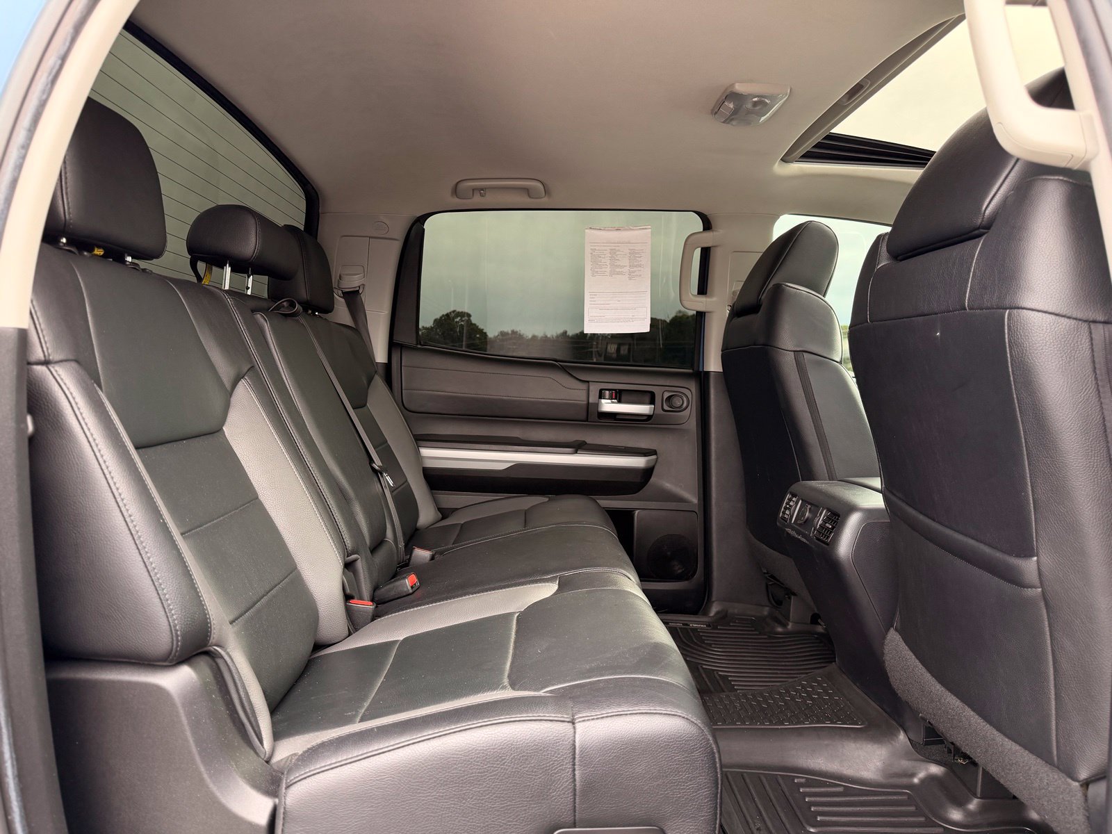 Used 2020 Toyota Tundra Limited w/ Limited Premium Package AWD/4WD image 26
