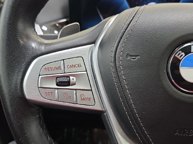 Used 2023 BMW X7 xDrive40i AWD/4WD image 16