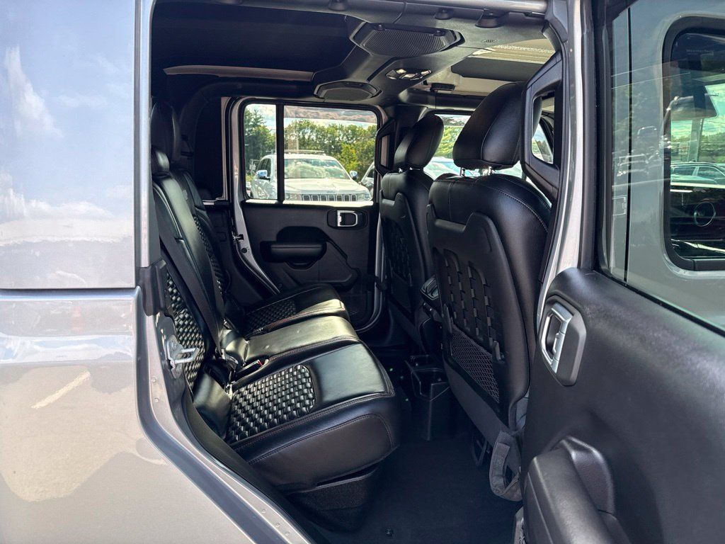 Certified 2021 Jeep Gladiator Rubicon AWD/4WD image 24