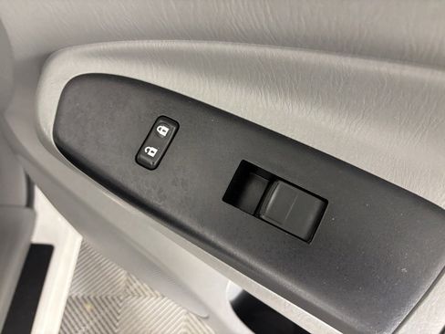 Used 2014 Toyota Tacoma 4x4 Double Cab image 35