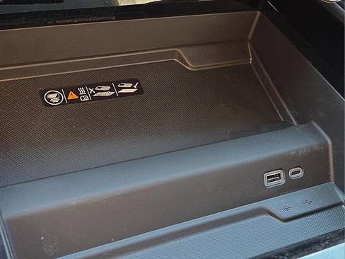 Used 2025 Chevrolet Tahoe RST w/ Comfort Package image 24