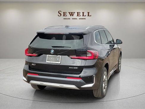 Used 2026 BMW X1 xDrive28i w/ Technology Package AWD/4WD image 5