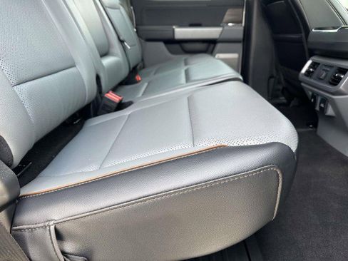 New 2025 Ford F150 Lariat w/ Equipment Group 502A High image 15