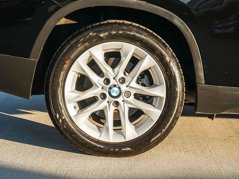 Used 2015 BMW X1 xDrive28i image 15