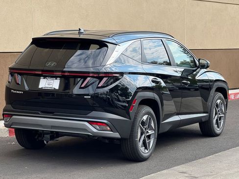 New 2025 Hyundai Tucson SEL image 5