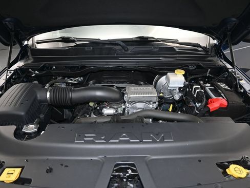 Used 2023 RAM 1500 Big Horn RWD image 15
