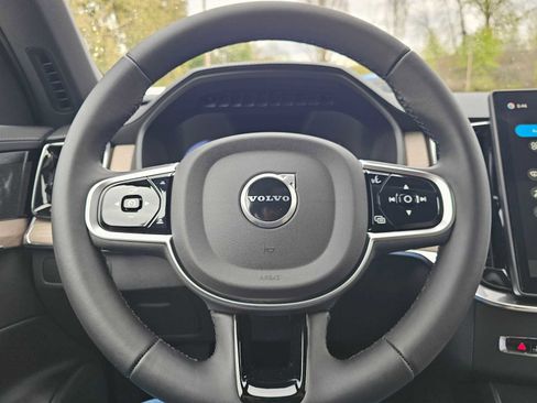 New 2026 Volvo XC90 B5 Plus w/ Protection Package image 23