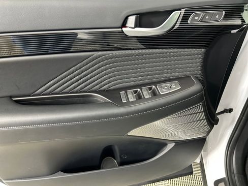 Used 2025 Hyundai Palisade Calligraphy image 19