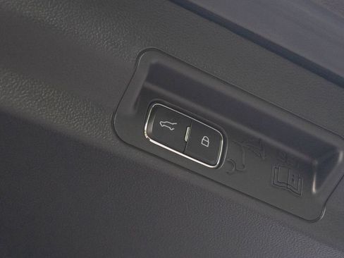 New 2026 Ford Explorer ST-Line RWD image 17