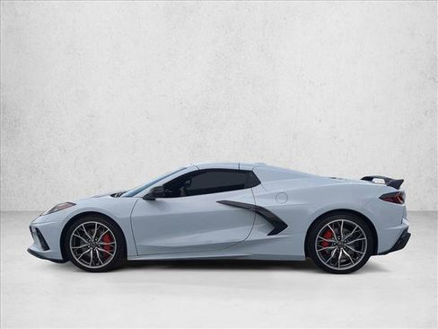 Used 2024 Chevrolet Corvette Stingray Preferred Conv w/ Z51 Performance Package RWD image 9