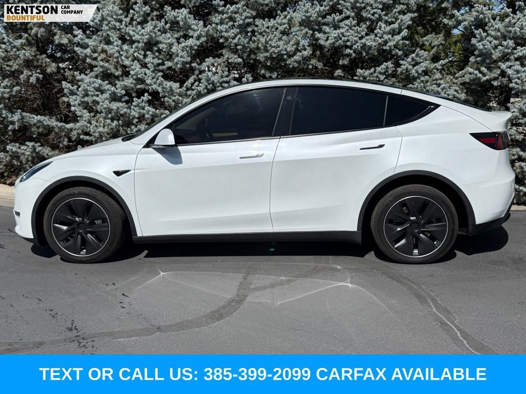 Used 2023 Tesla Model Y Long Range AWD/4WD image 4