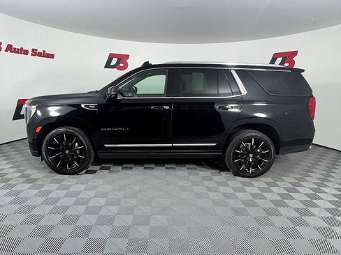 Used 2021 GMC Yukon Denali w/ Denali Premium Package RWD image 3