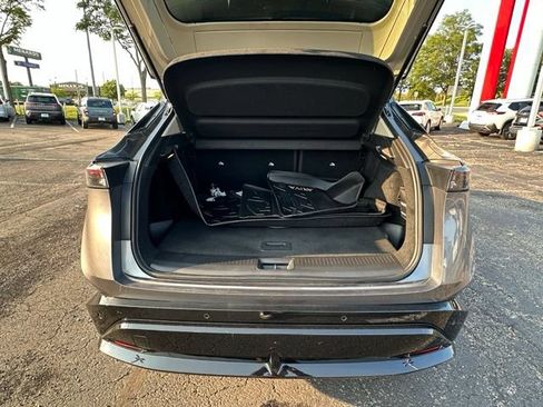 Certified 2023 Nissan Ariya AWD image 15