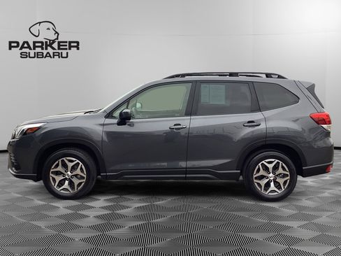 Certified 2023 Subaru Forester Premium image 2