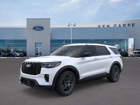 New 2026 Ford Explorer ST-Line w/ ST-Line Street Pack image 1