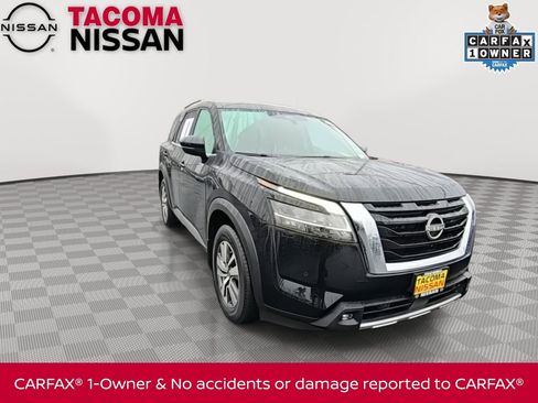 Used 2022 Nissan Pathfinder SL image 2