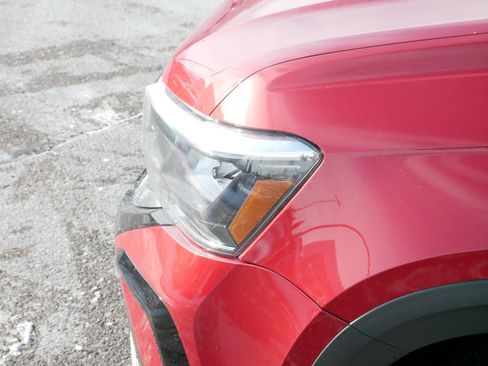 Used 2022 Volkswagen Taos SE image 16