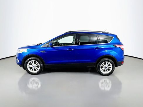 Used 2018 Ford Escape SEL image 2
