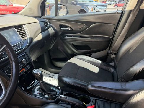 Used 2018 Buick Encore Preferred FWD image 6
