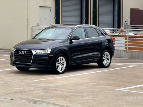 Used 2016 Audi Q3 2.0T Premium Plus w/ Technology Package FWD image 3