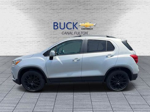 Used 2022 Chevrolet Trax LT w/ Sport Edition AWD/4WD image 1
